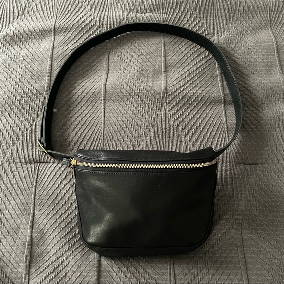 Clare V Fanny Pack - black leather - Picture 4 of 9